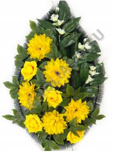 Венок с георгинами Лавендер выс.85/100см ш.50см